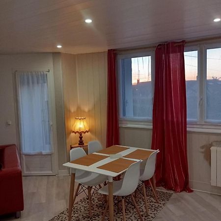 Appartement Confortable Dreux Esterno foto